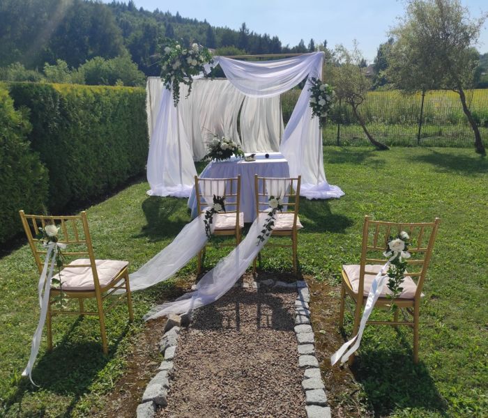 Outdoor wedding