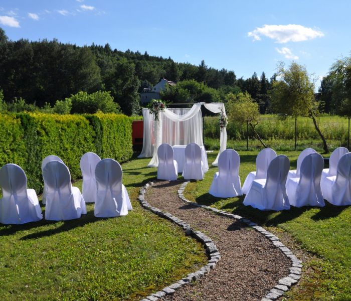 Outdoor wedding